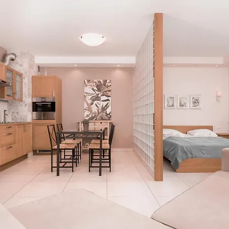 Sunrise Spacerowa By Renters * Kołobrzeg