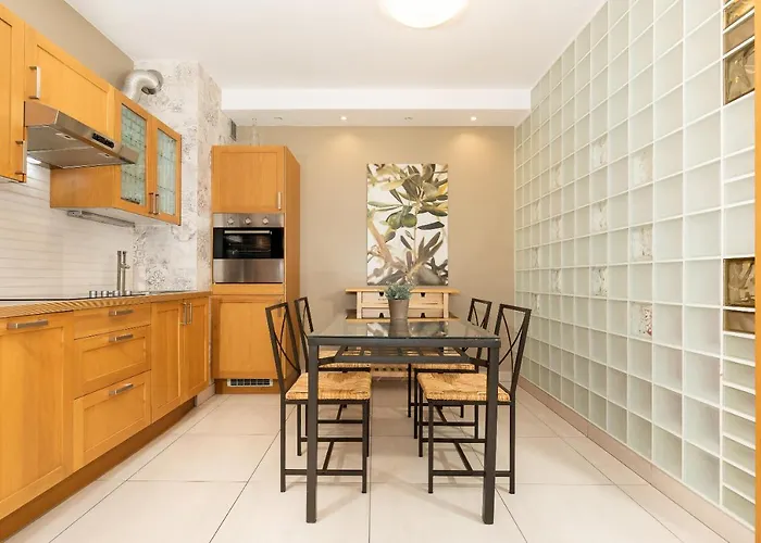 Sunrise Spacerowa By Renters Apartman